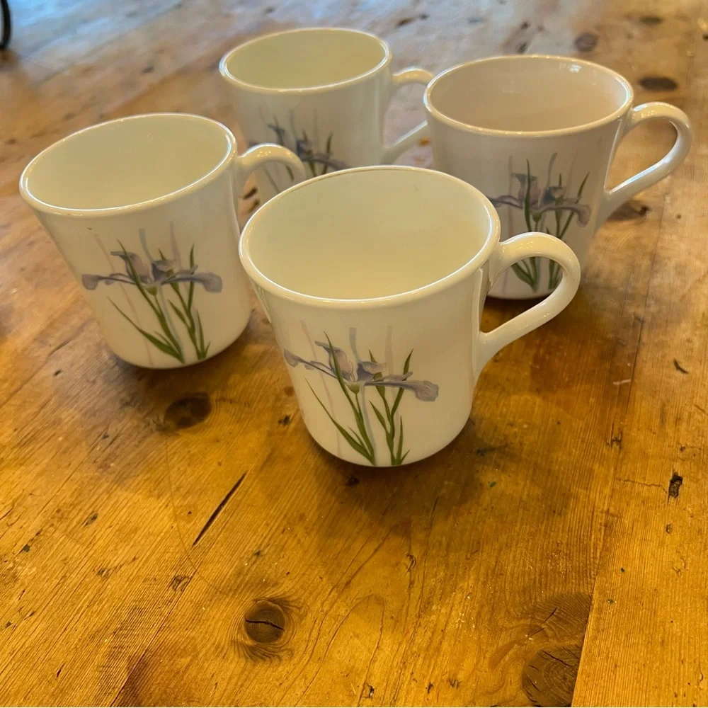 Set of 4 Corelle Corning Shadow Iris Coffee Cups Mugs 8 ounces Vintage Dishes
